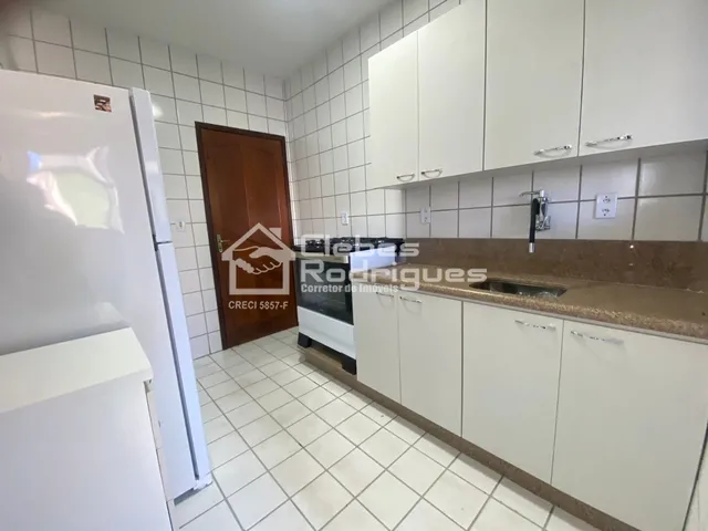 Imagem 4: Apartamento 3 Quartos Sendo 1 Suíte Elevador a Venda, no Centro - Guarapari - Es