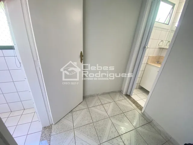 Imagem 14: Apartamento 3 Quartos Sendo 1 Suíte Elevador a Venda, no Centro - Guarapari - Es