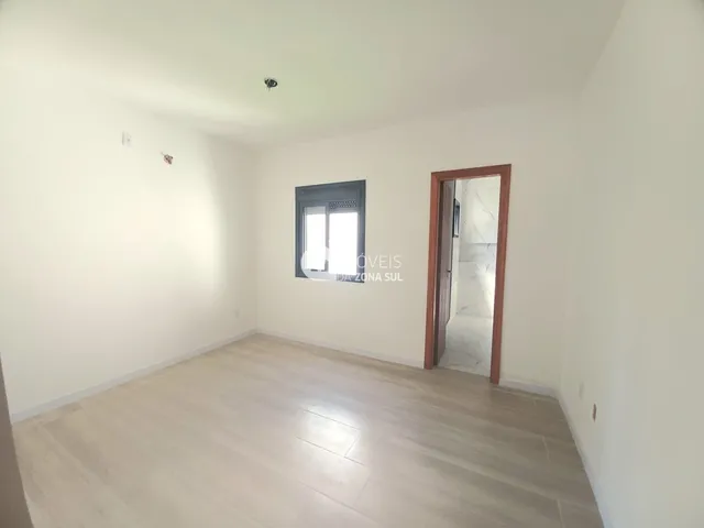 Imagem 15: Casa à venda no bairro Hípica - Porto Alegre/RS, Zona Sul