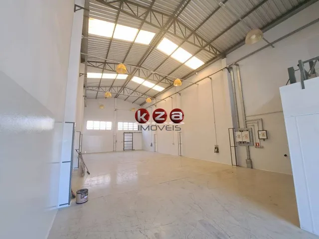 Imagem: Barracão Comercial e Industrial para Locação