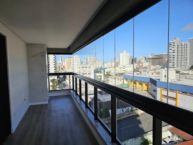 Imagem 1: Apartamento À Venda no Bairro Centro - Itajaí/Sc