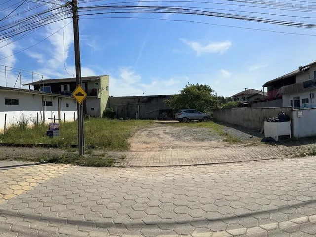 Imagem: Terreno Comercial em Araquari, 351M², Rua