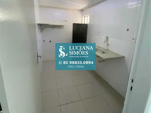 Imagem 8: Ótima Oportunidade para Investir! Apartamento no Terceiro Andar, com 3 Quartos, Banheiro