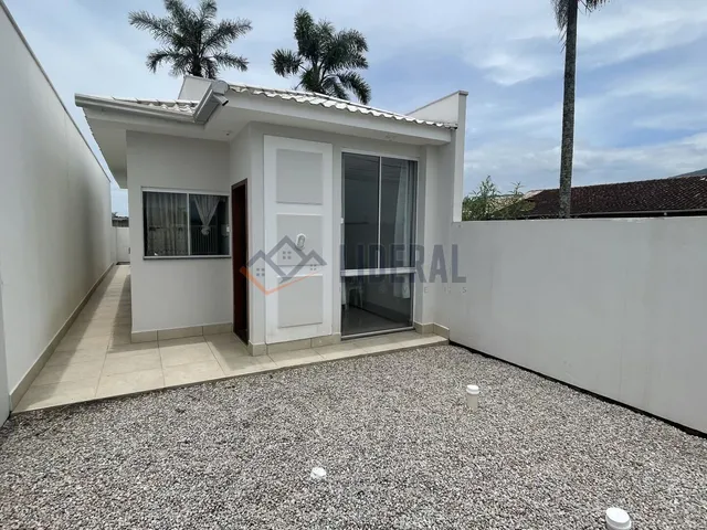 Imagem: Casa À Venda no Centro de Canelinha/Sc