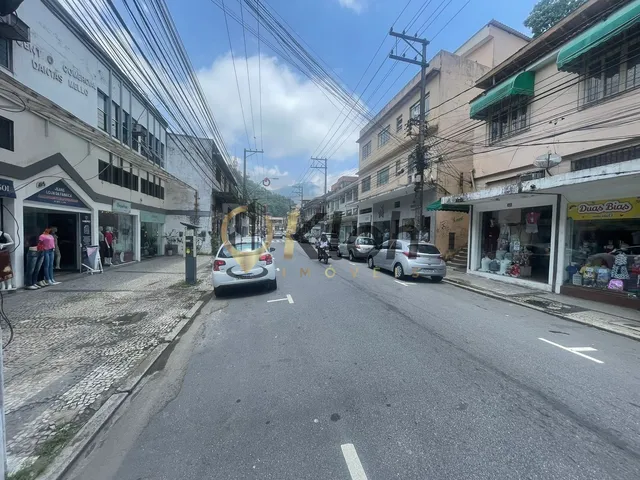 Imagem: Loja com 19 m2 na Rua Teresa, beira de rua