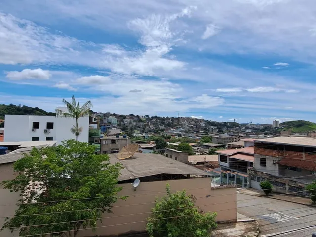 Imagem 4: Casa Ampla de Esquina