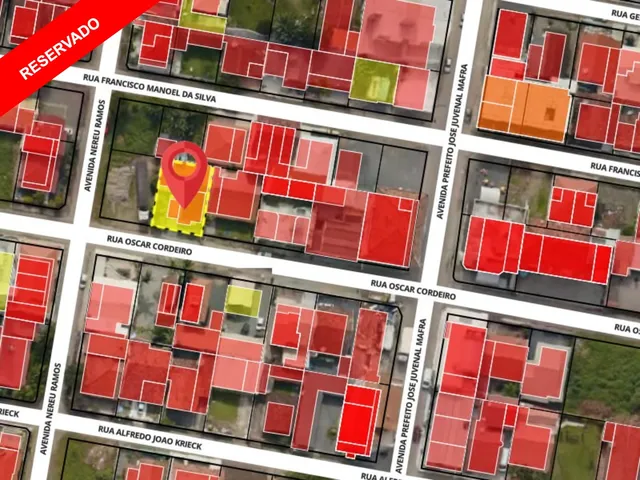 Imagem: Terreno com 02 Casas de Madeira/Alvenaria