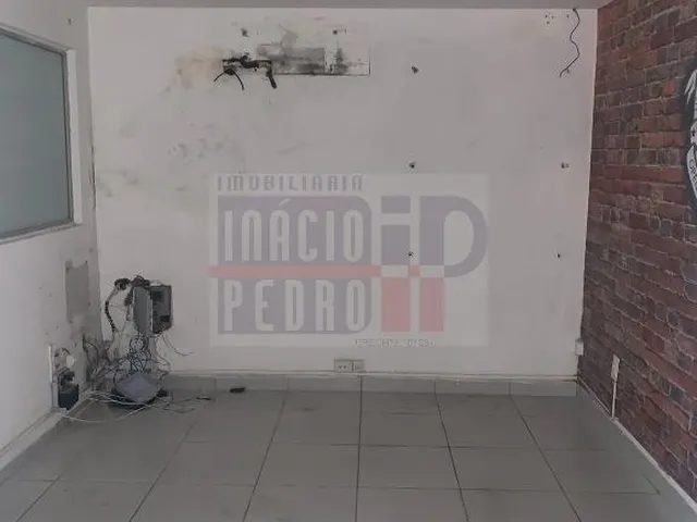 Imagem 8: Casa na Rua Ernesto de Paula Santos, 340 ( Antiga Minds, Escola de Inglês