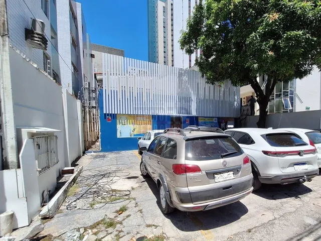 Imagem 12: Casa na Rua Ernesto de Paula Santos, 340 ( Antiga Minds, Escola de Inglês