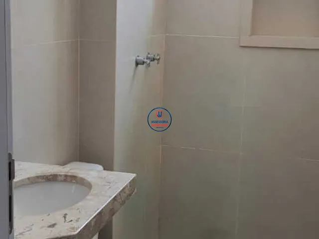 Imagem 9: Douro Village Condomínio - Casa duplex no Parque das Nações com dois suítes