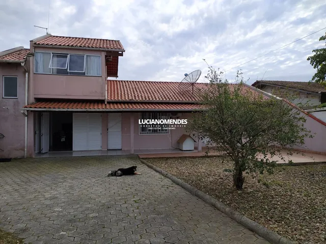 Imagem: Casa em Penha À 500M da Praia e Próximo