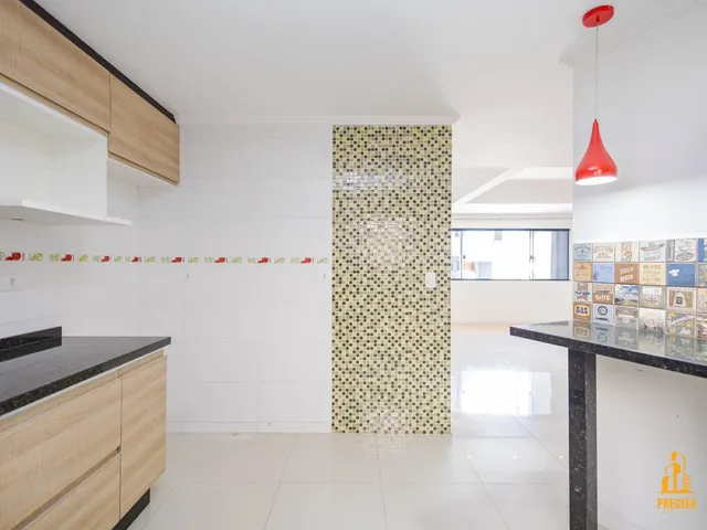 Imagem 7: Sobrado Estilo Moderno no Abranches, 3 Quartos, Ático Enorme, 3 Vagas