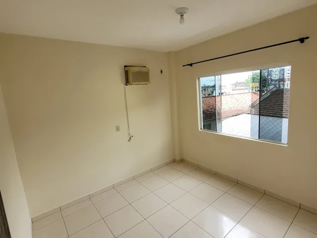 Imagem 5: Apartamento de 2 Quartos com Sacada e Churrasqueira em Guanabara, Joinville