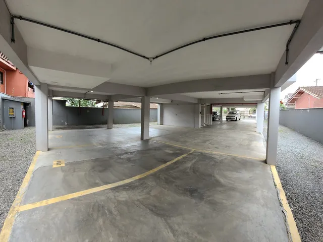 Imagem 6: Apartamento de 2 Quartos com Sacada e Churrasqueira em Guanabara, Joinville