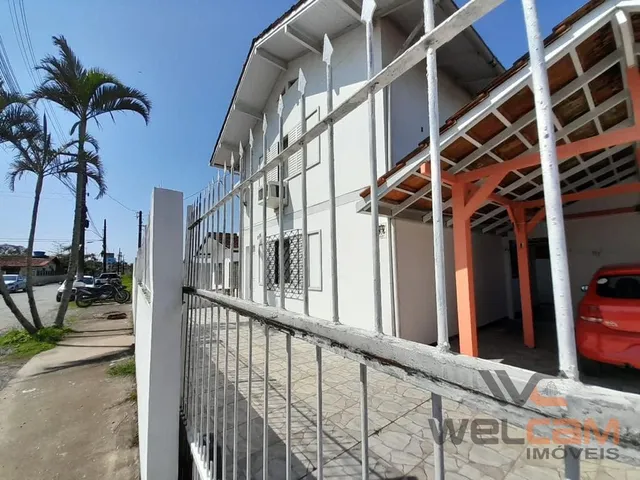 Imagem 4: Sobrado de 120M² no Centro de Penha com 3 Dormitórios e 2 Suítes por R$ 600.000