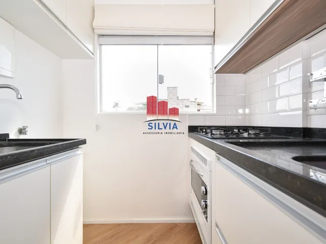 Imagem 15: Apartamento de 2 Quartos Sendo 1 Suíte e Garagem Coberta, no Portão
