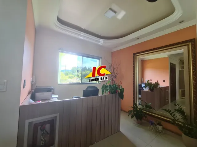 Imagem: Sala com 3 Dormitorio(S) Localizado(A) no
