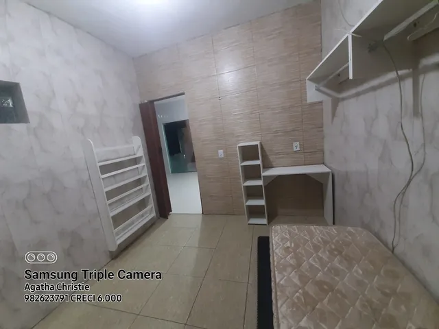 Imagem 16: Aluguel Casa Japiim de 3 Quartos Triplex 3 Quartos, Sendo 2 Suítes Banheiro Social Sala C