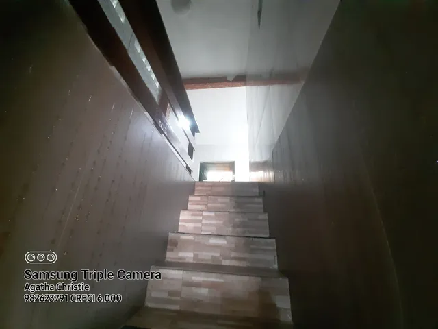 Imagem 7: Aluguel Casa Japiim de 3 Quartos Triplex 3 Quartos, Sendo 2 Suítes Banheiro Social Sala C