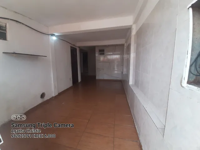 Imagem 4: Aluguel Casa Japiim de 3 Quartos Triplex 3 Quartos, Sendo 2 Suítes Banheiro Social Sala C