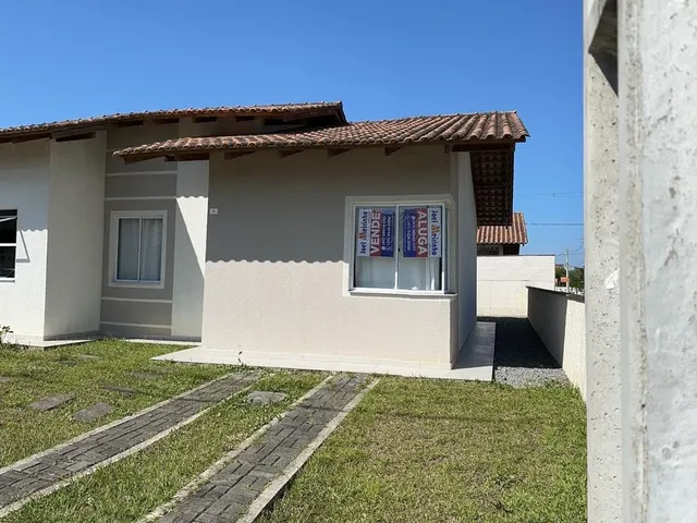 Imagem: Casa de 2 Dormitórios em Condomínio Fechado