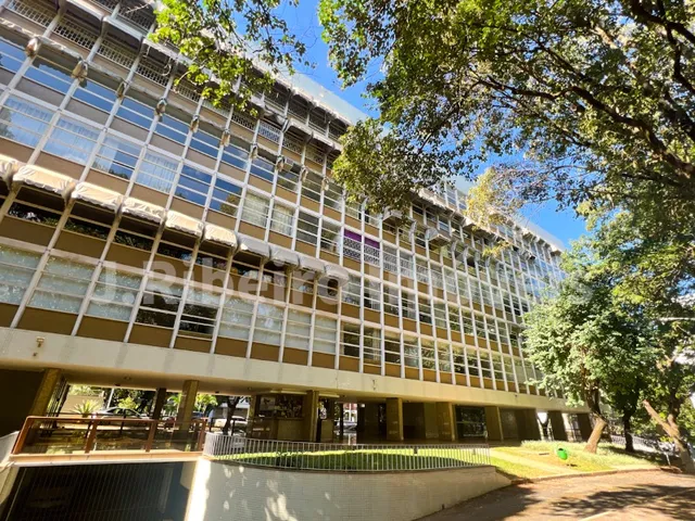 Imagem: Sqs 105 - Venda Apartamento 04 Quartos (Sendo