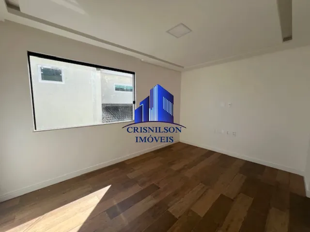 Imagem 2: CASA À VENDA ALPHAVILLE LITORAL NORTE I R$ 1.900.000,00, NOVA, 4 SUÍTES, PISCINA