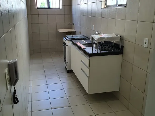 Imagem 2: Apartamento com 2 Quartos Sendo 1 Suíte, com Varanda, Pertinho do Goiamum do Maurício