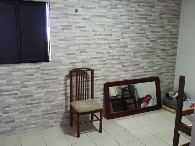 Imagem 3: Apartamento com 2 Quartos Sendo 1 Suíte, com Varanda, Pertinho do Goiamum do Maurício