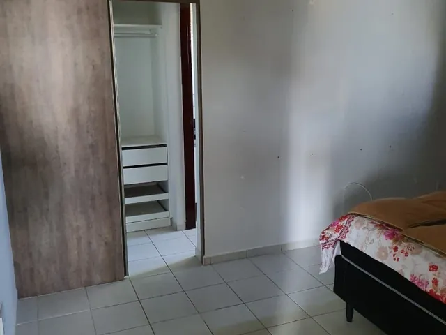 Imagem 6: Apartamento com 2 Quartos Sendo 1 Suíte, com Varanda, Pertinho do Goiamum do Maurício