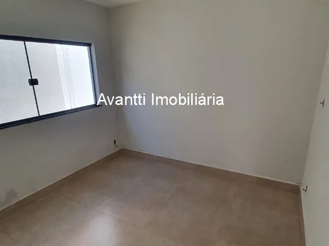 Imagem 10: Casa à venda no bairro Luizote de Freitas com 2 quartos sendo 1 suíte, sala conjugada