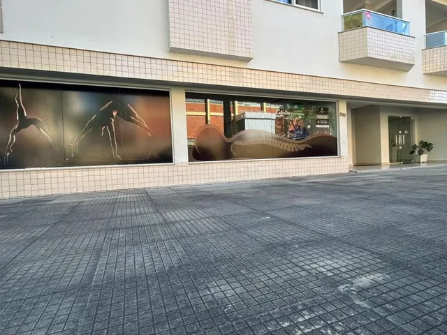 Imagem 1: SALA COMERCIAL Loja com 2 banheiros