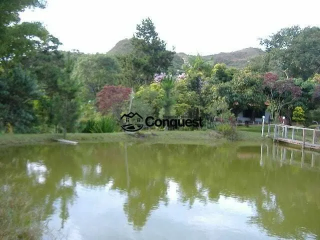 Imagem: Vendo - Belíssimo Sítio Alto Padrão em