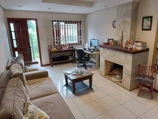 Imagem: Excelente Casa Central, Próxima À Escola