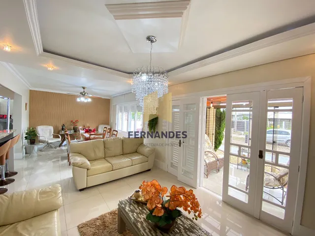 Imagem: Excelente Casa Entre o Centro e o Mar