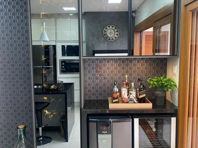 Imagem: A casa possui 3 Dormitórios, 1 Suíte, 3 Banheiros, 2