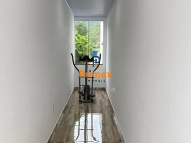Imagem 5: Casa com 3 quartos e 3 banheiros, com telhado imbutido, no Poço Fundo!