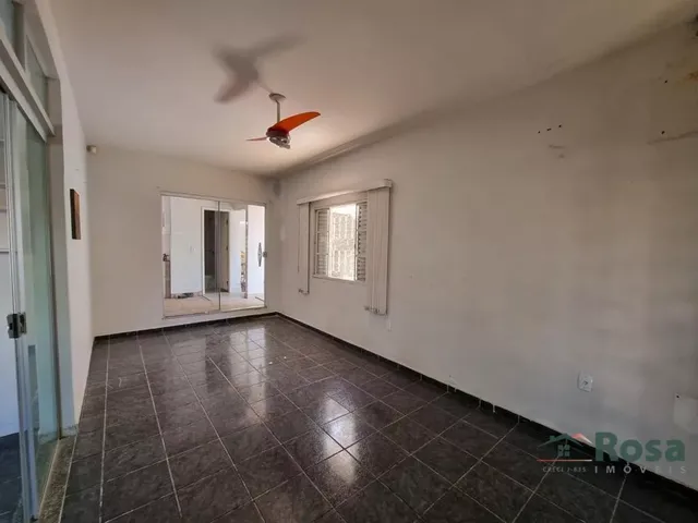 Imagem 3: Casa com 4 quarto(s), Jardim Itália, Cuiabá