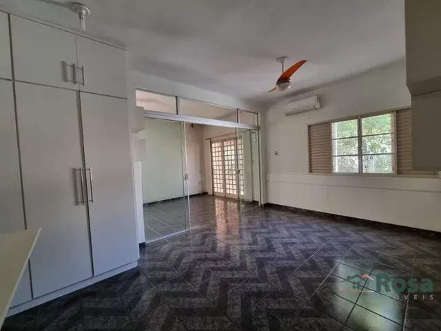 Imagem 14: Casa com 4 quarto(s), Jardim Itália, Cuiabá
