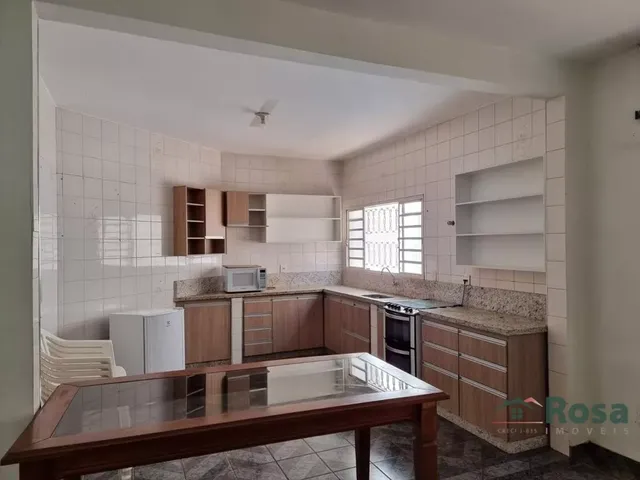 Imagem 4: Casa com 4 quarto(s), Jardim Itália, Cuiabá