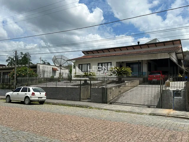 Imagem 7: Casa à venda com 5 dormitórios no bairro Imigrantes em Timbó/SC