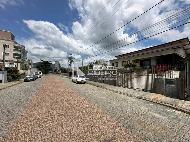Imagem 4: Casa à venda com 5 dormitórios no bairro Imigrantes em Timbó/SC
