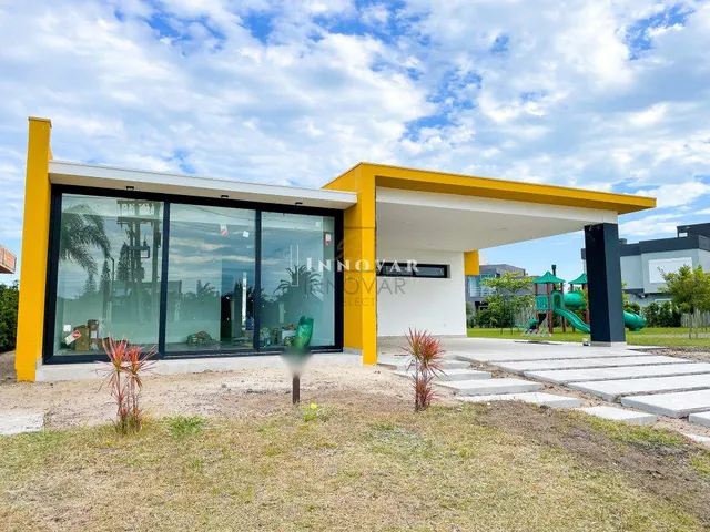 Imagem: Casa em Construçào em Condomínio a Beira
