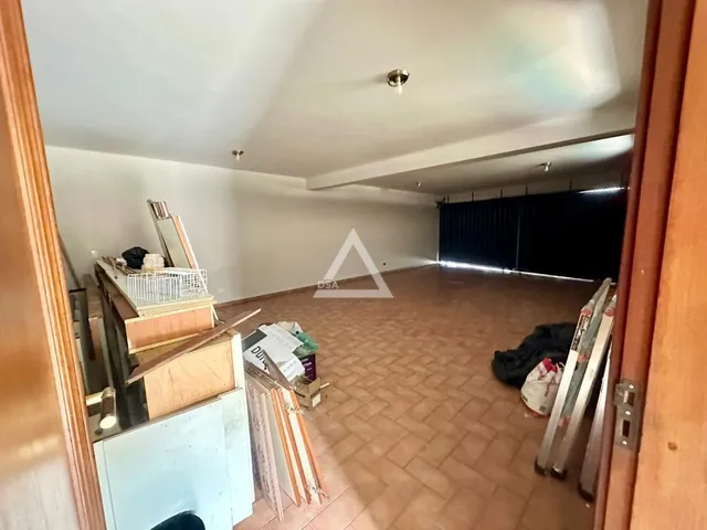 Imagem: Casa a Venda no Centro com 4 Suítes e Piscina