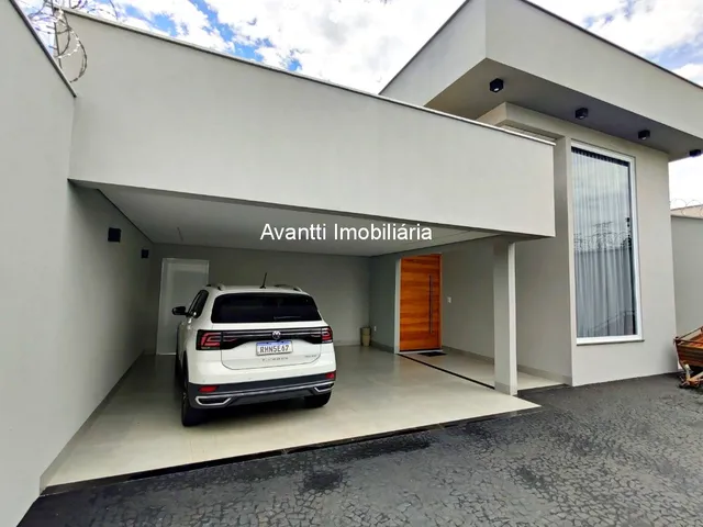 Imagem 1: Casa com excelente padrão construtivo no Bairro Jardim Inconfidência com 3 quartos