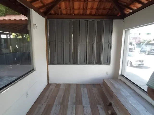 Imagem 2: Vendo casa, 500m² construída e terreno com 700m², 2 quiosque, 4 banheiros. Villas do