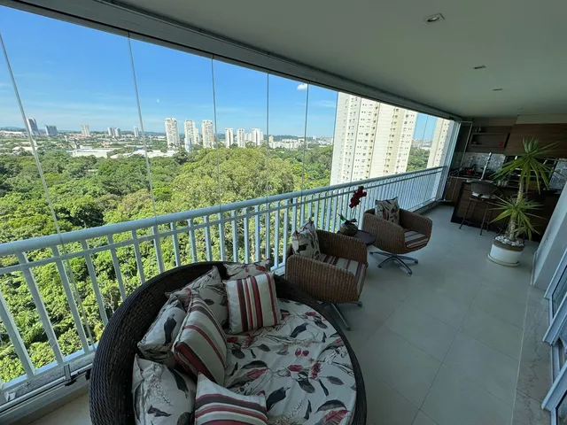 Imagem: Apartamento em Andar Alto com Vista Livre