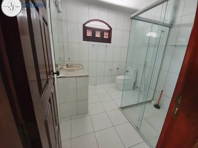 Imagem 4: Venda de casa em Capim Macio com 4 quartos, sendo 3 suítes