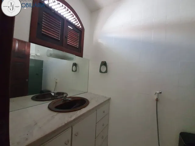 Imagem 7: Venda de casa em Capim Macio com 4 quartos, sendo 3 suítes