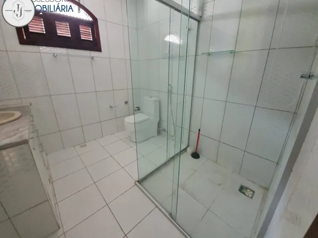 Imagem 9: Venda de casa em Capim Macio com 4 quartos, sendo 3 suítes